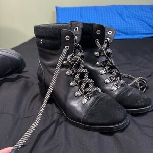 Sam Edelman Black Lace-Up Ankle Boots heel 1 inch